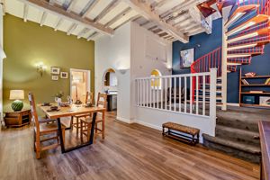 Kitchen-Dining Room pic2- click for photo gallery